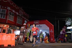 BIB: 3630
                            <button type="button" onclick="openModal(26257974)" class="btn btn-primary btn-sm float-right btn-popup" data-toggle="modal" data-target=".modal-high-quality">
                        <i class="fas fa-shopping-cart"></i> Add to Cart
                    </button>
                                            <button type="button" onclick="isThisMe(26257974, true)" class="btn btn-success btn-sm float-right btn-popup btn-isme hidden" data-toggle="tooltip" data-placement="bottom" title="นี่คือรูปของคุณใช่ไหม คลิกที่นี่เพื่อเอาเข้าอัลบั้ม">
                        <i class="fas fa-plus"></i> Add to album
                    </button>
                    <button type="button" onclick="isThisMe(26257974, false)" class="btn btn-warning btn-sm float-right btn-popup btn-isnotme hidden">
                        <i class="fas fa-ban"></i> Remove from album
                    </button>